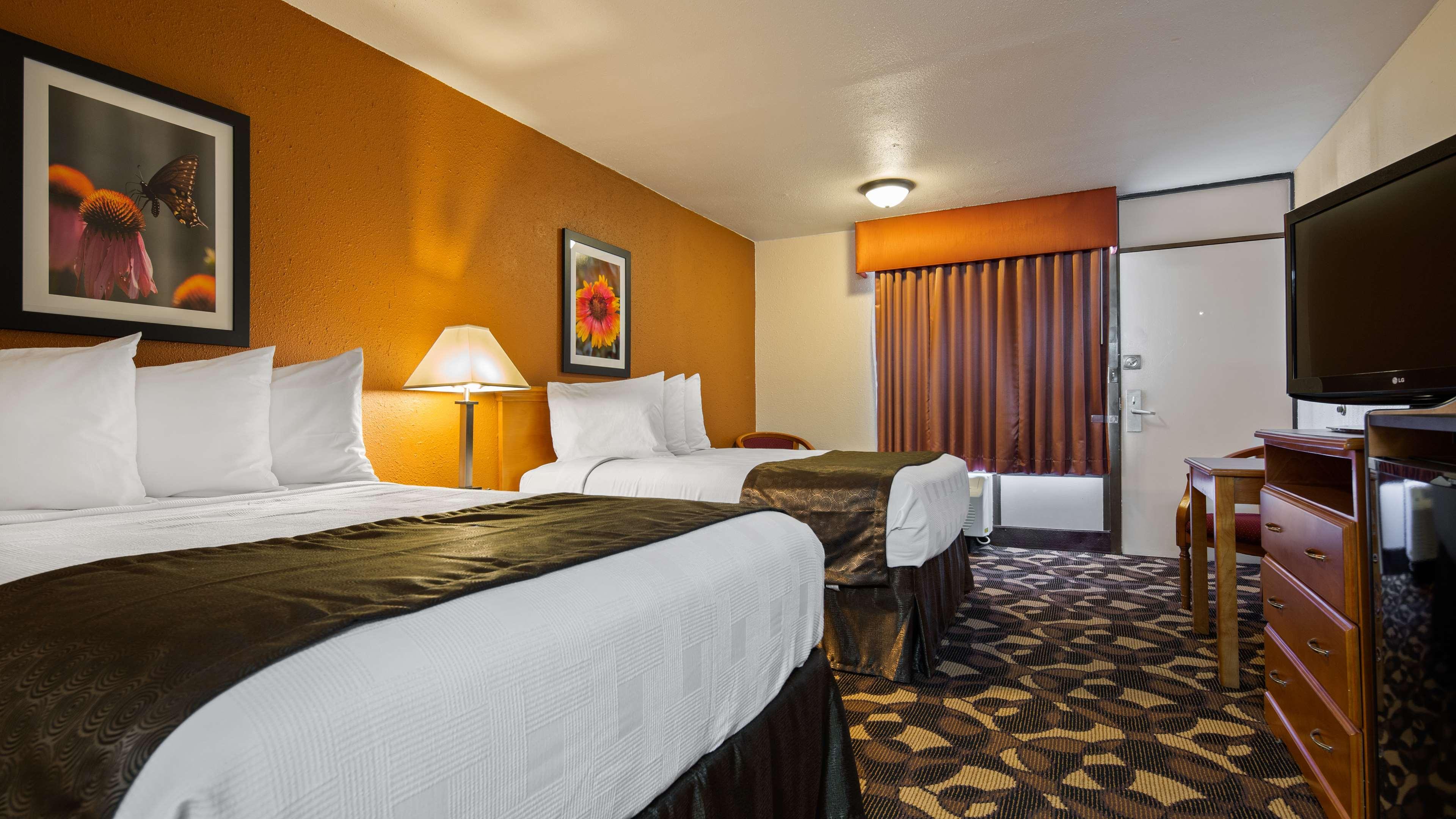 Best Western Tulsa Airport Exterior photo